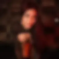 Isla, 24