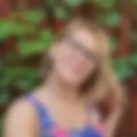 Evelyn, 39
